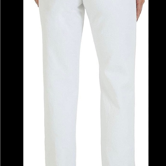 Women’s white wranglers - Picture 2 of 2